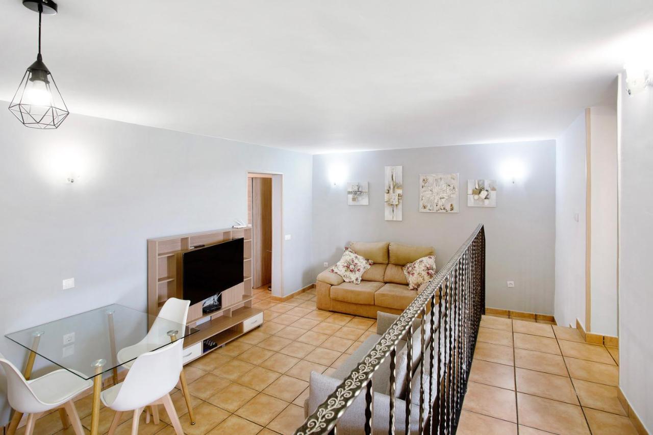 Apartment Montemar 2 *