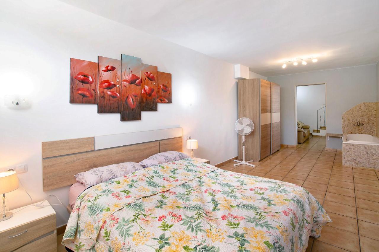 Montemar 2 Apartment